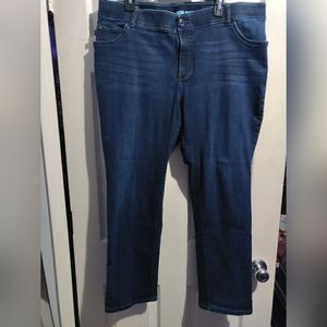 LEE TOTAL FREEDOM STRAIGHT LEG JEANS